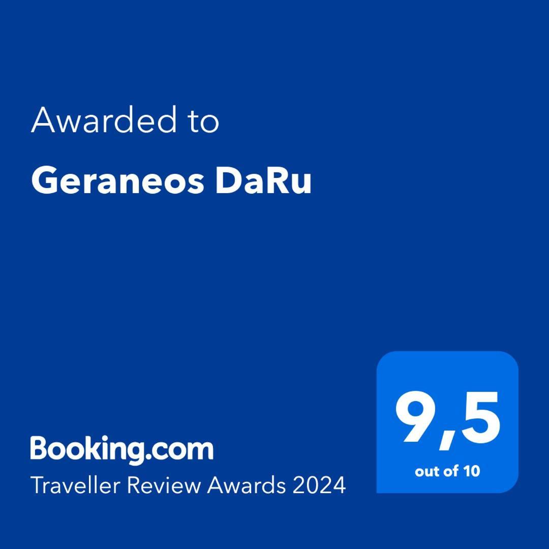 아길라스 Geraneos Daru 아파트 외부 사진